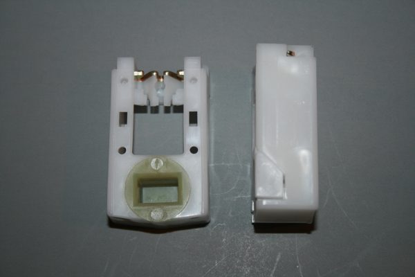 Tilt Carrier Dark Cream Cam CW16H90 1 1/4" x 2" x 3/4"