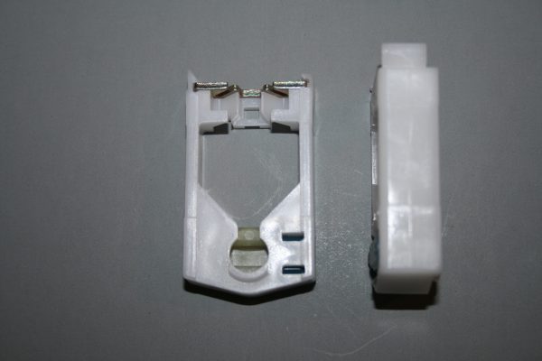 Tilt Carrier W/Blue Brake CW16Y65 1 1/4" x 2" x 1/2"