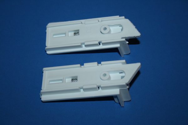 Harvey/Maynard White Tilt Latch 900-19178 Set 3 1/16" x 1 1/4" x 1 5/6"