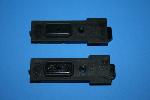 AMACOR TILT LATCH SET   3 11/16" X 1 1/8"  900-12808BA