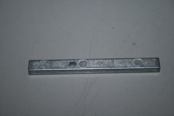 Solid Pivot Bar 3" 1 Hole Non-Treaded 900-14308