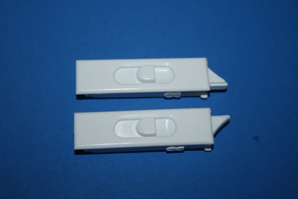 Silverline Tilt Latch 85-932 White Set 2 3/8" x 11/16" x 7/16"