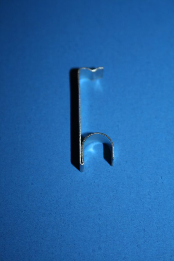 Block And Tackle 1 1/4" Take Out Clip 15P22