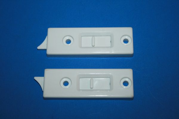Tilt Latch Set 3" x 1 1/16" V2804 White