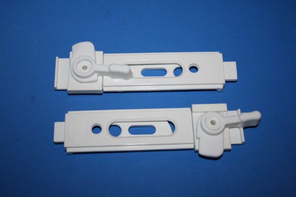 Thermalgard Latch and Lock Sets 900-15699SS White