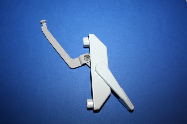 Tie Bar Locking Handle 34-100 White or Beige 4" x 7/8"